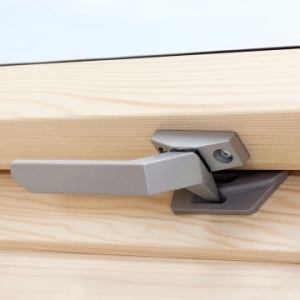 gzr b_bottom handle.jpg